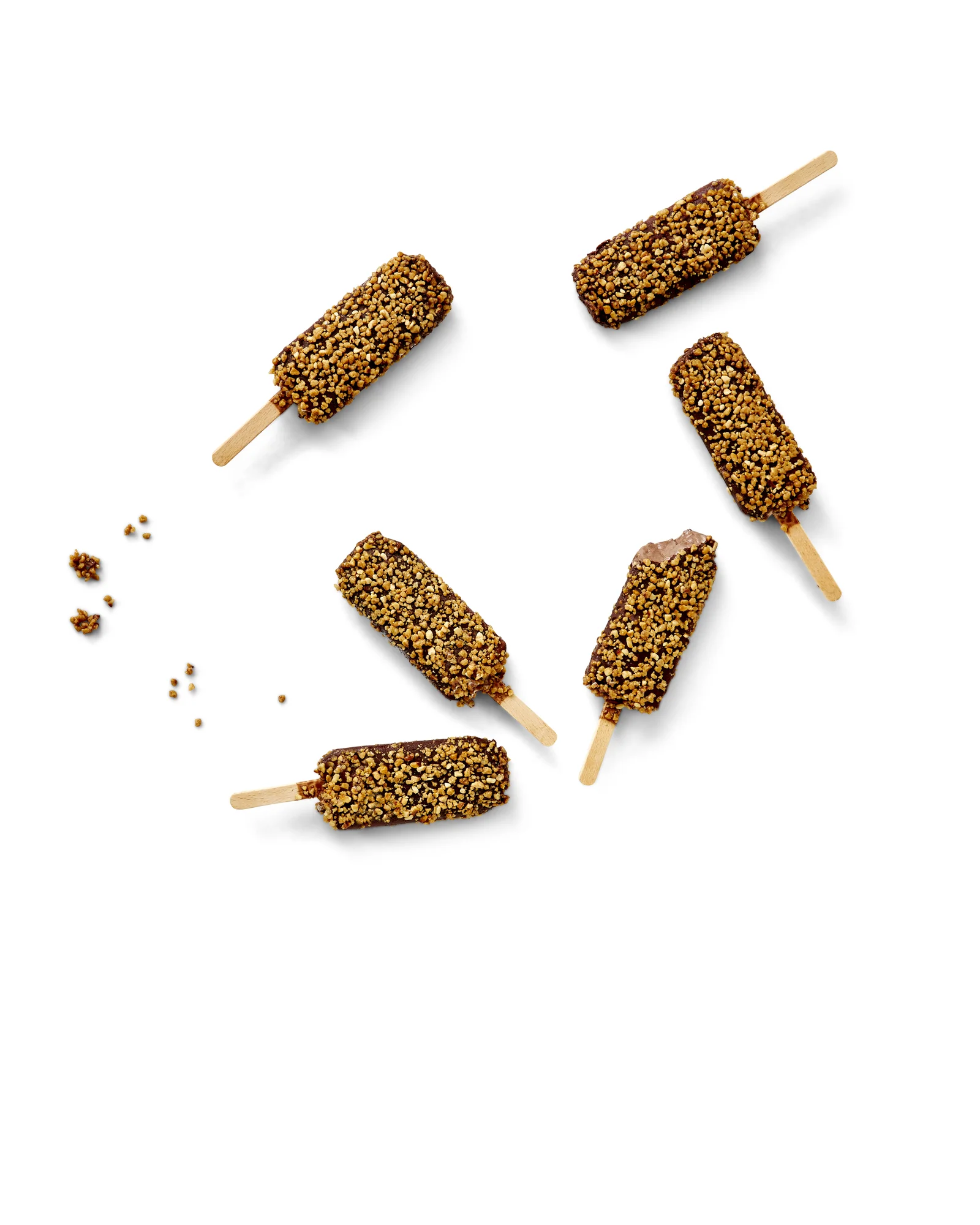 Granola cereal, fresh berries, and breakfast ingredients cleanly isolated with precision hand-drawn clipping paths